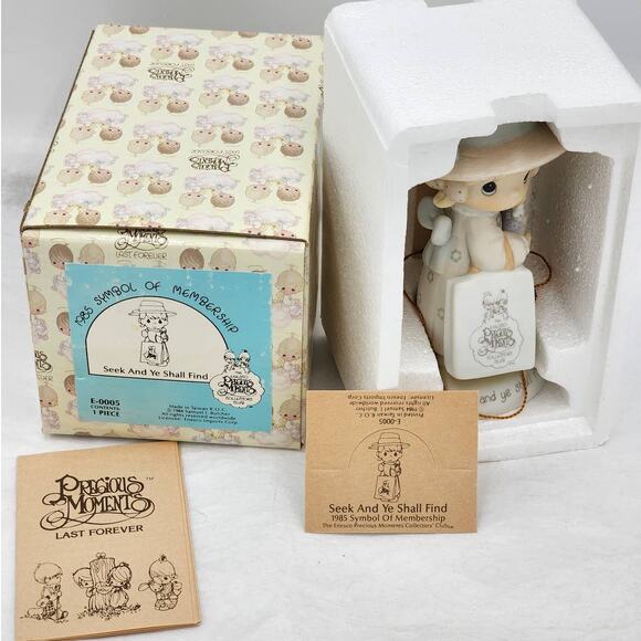 Precious Moments Figurine Seek and Ye Shall Find E-0005 1985 Vintage w/Box Tags - Picture 1 of 6